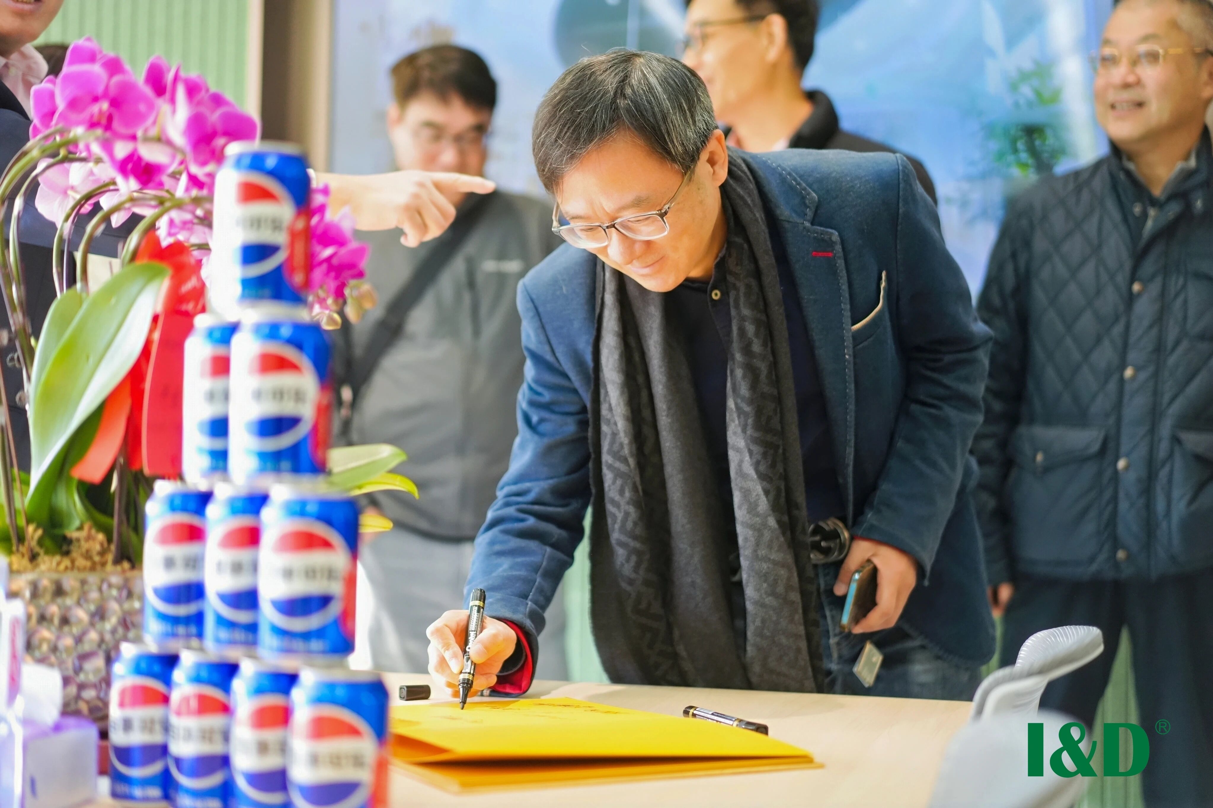 1768812067133037.jpg 1f98d90e86b565dc6c5015919dfb15ec.jpg